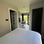 بيت ضيافة Ardilaun Self Catering