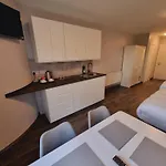 بيت ضيافة Ardilaun Self Catering 3*