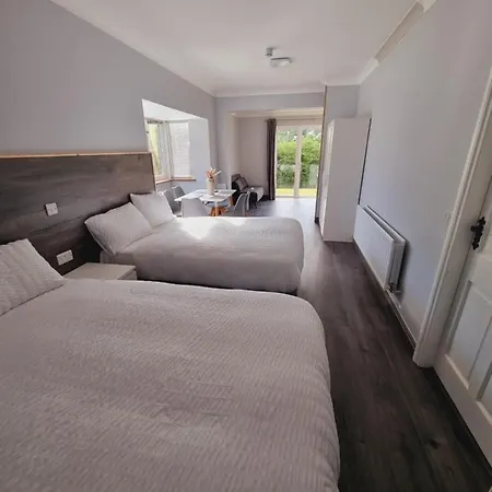 Ardilaun Self Catering