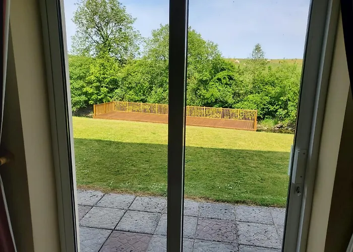 بيت ضيافة Ardilaun Self Catering 3*